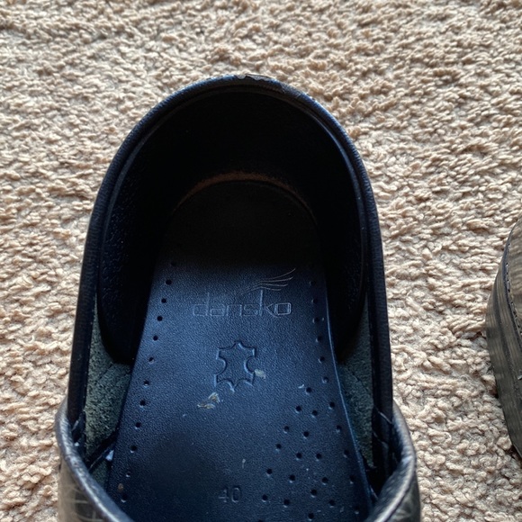 Dansko shoes - Picture 3 of 7